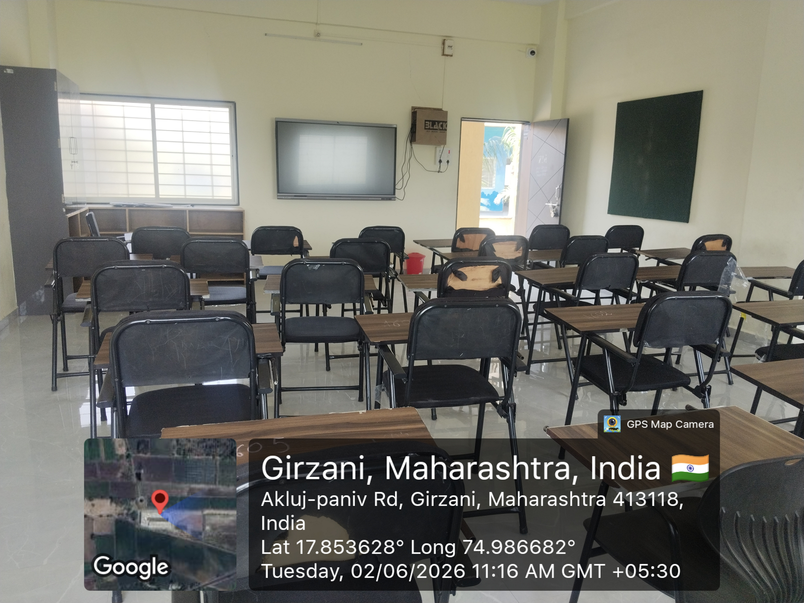 HD multimedia video lesson playing on smart board
